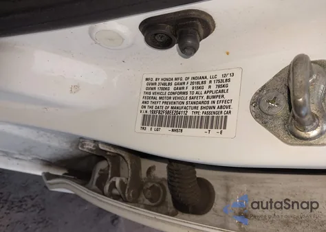 2014 Honda Civic Lx z USA, uszkodzony, nr VIN 19XFB2F58EE204112